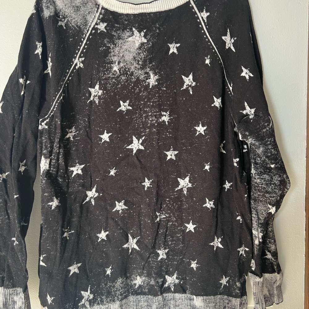 Sweater - Picture 2 of 3